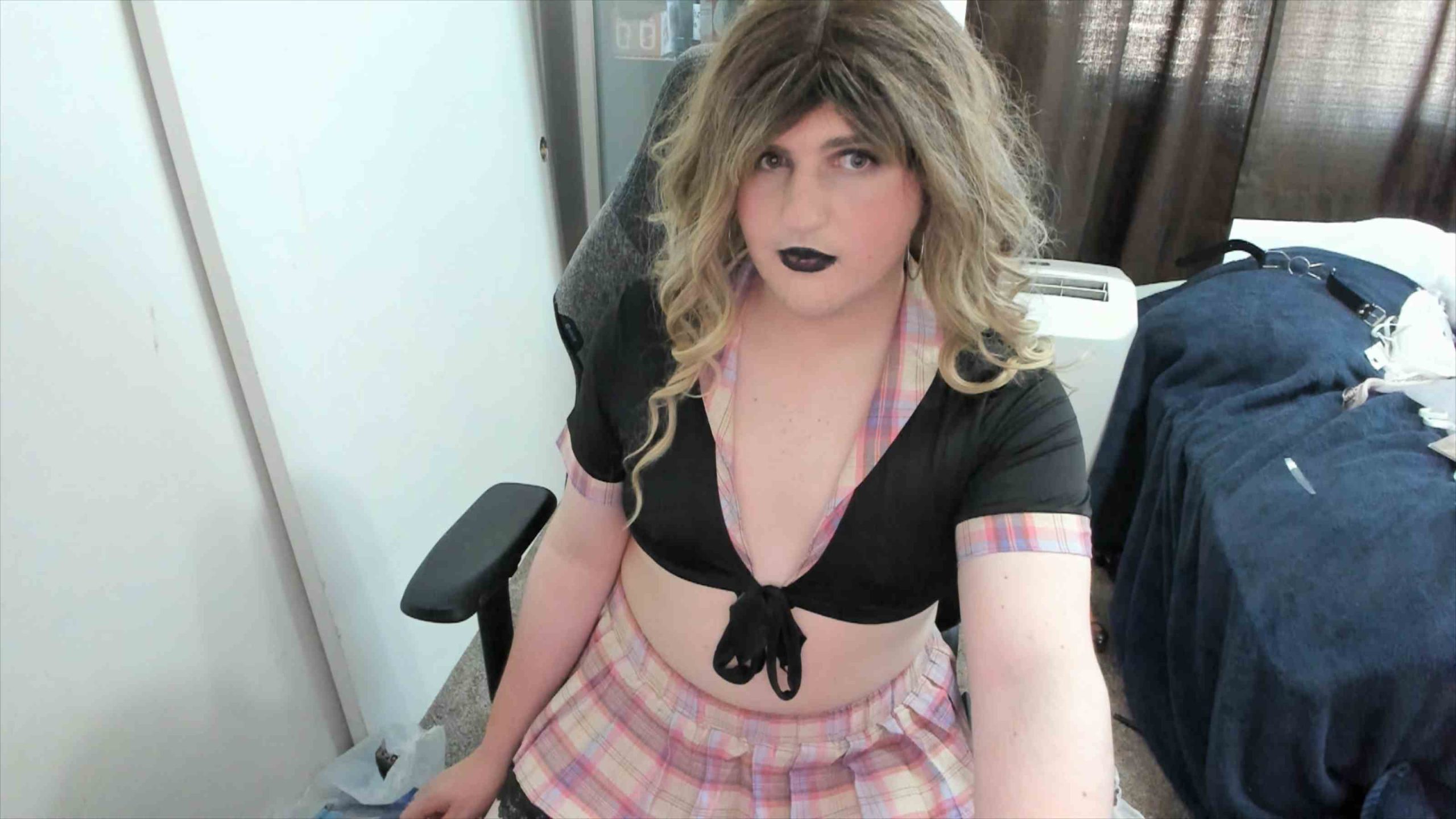sissy cocksucker