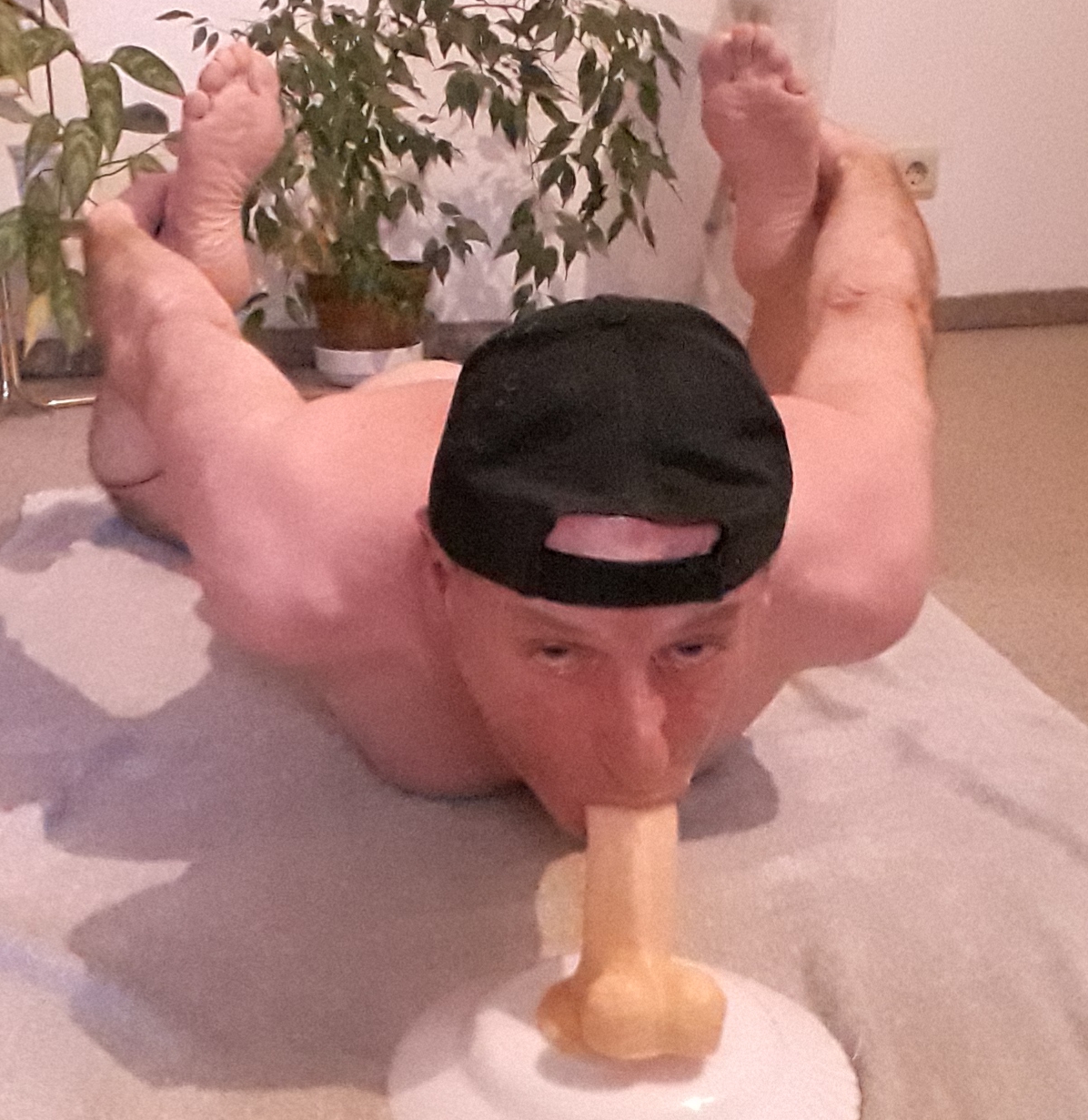 ~ Good position for cocksucker?