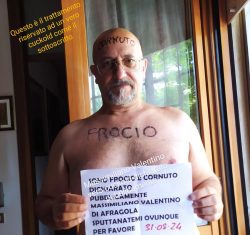 Massimiliano Valentino cuckold e frocio