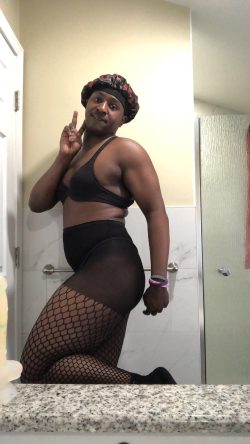 Sissyboy64 wants to become famous