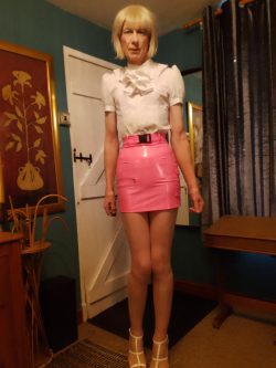 Sissy cynthia, just a quick one