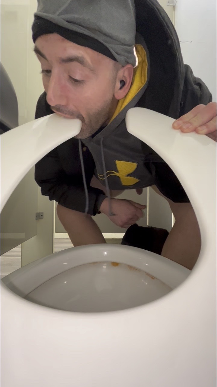 Robert Simpson  – Piss f*g beating balls