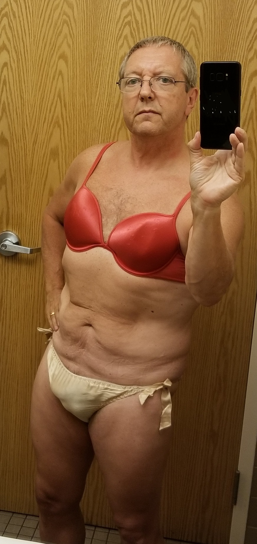 Sissy Claire – exposed for all