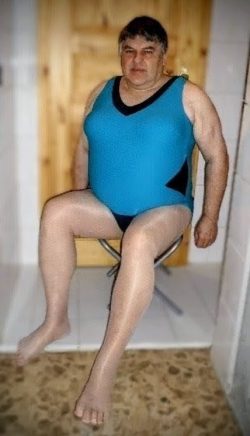 ~ Sissy Transe in nylons pantyhose Strumpfhosen exposed