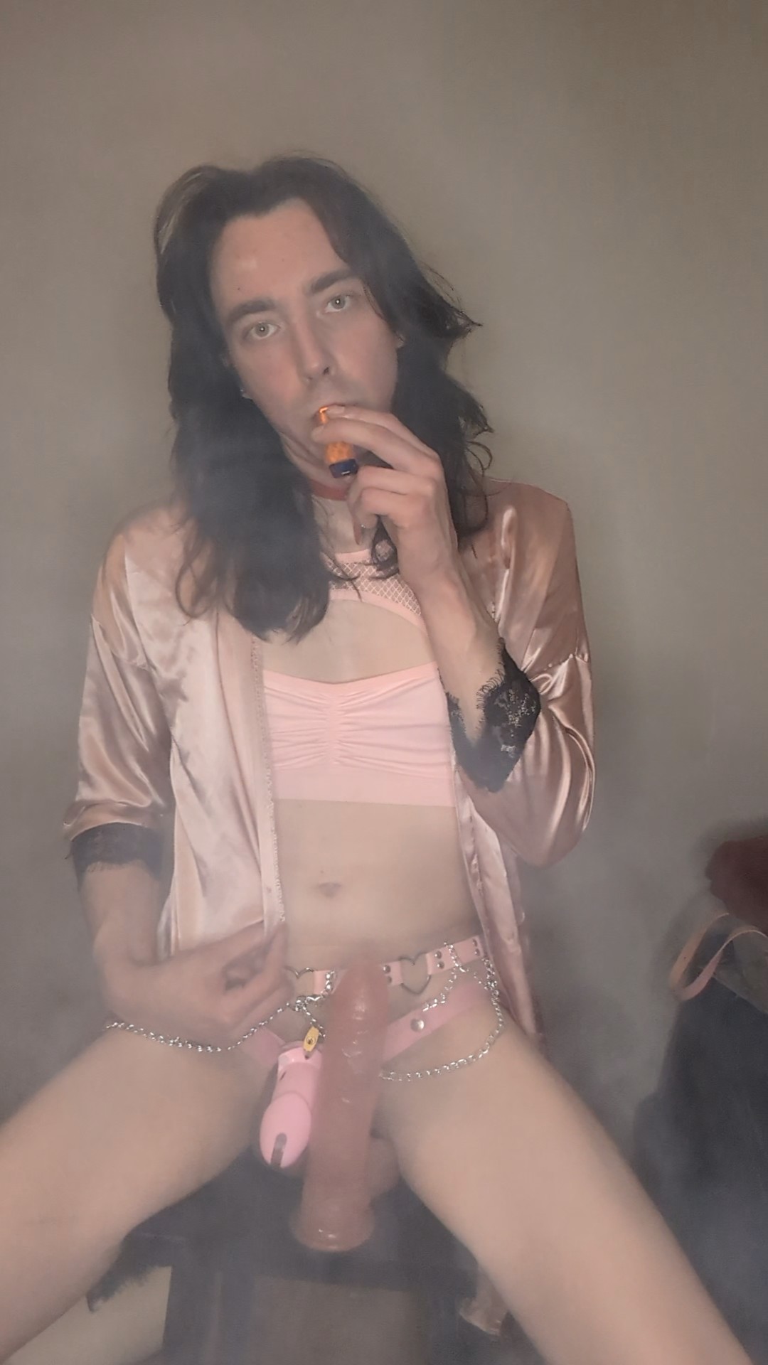 Vancitysissy – Vancouver looking for tops