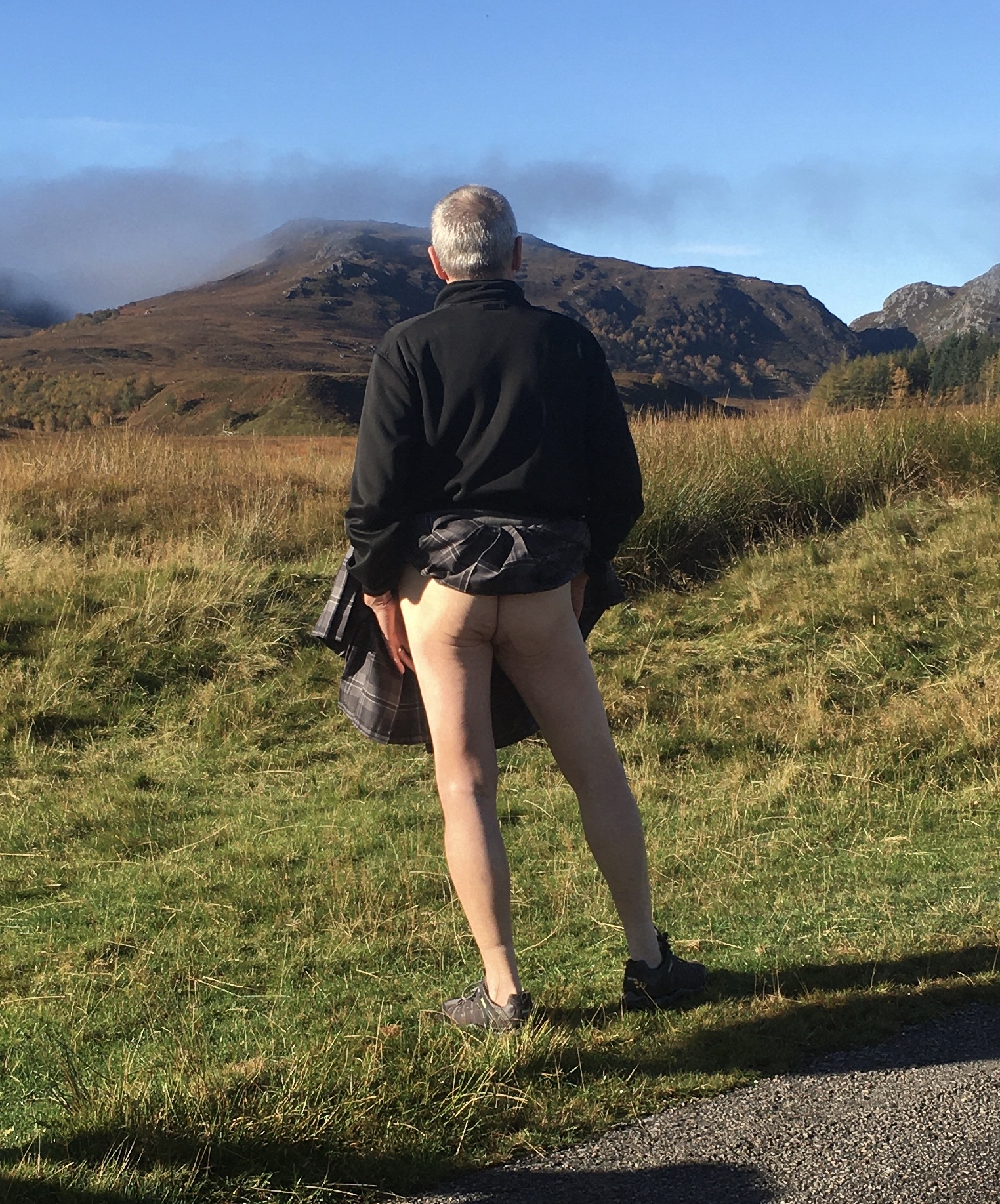 Outdoor Kilt Exposure