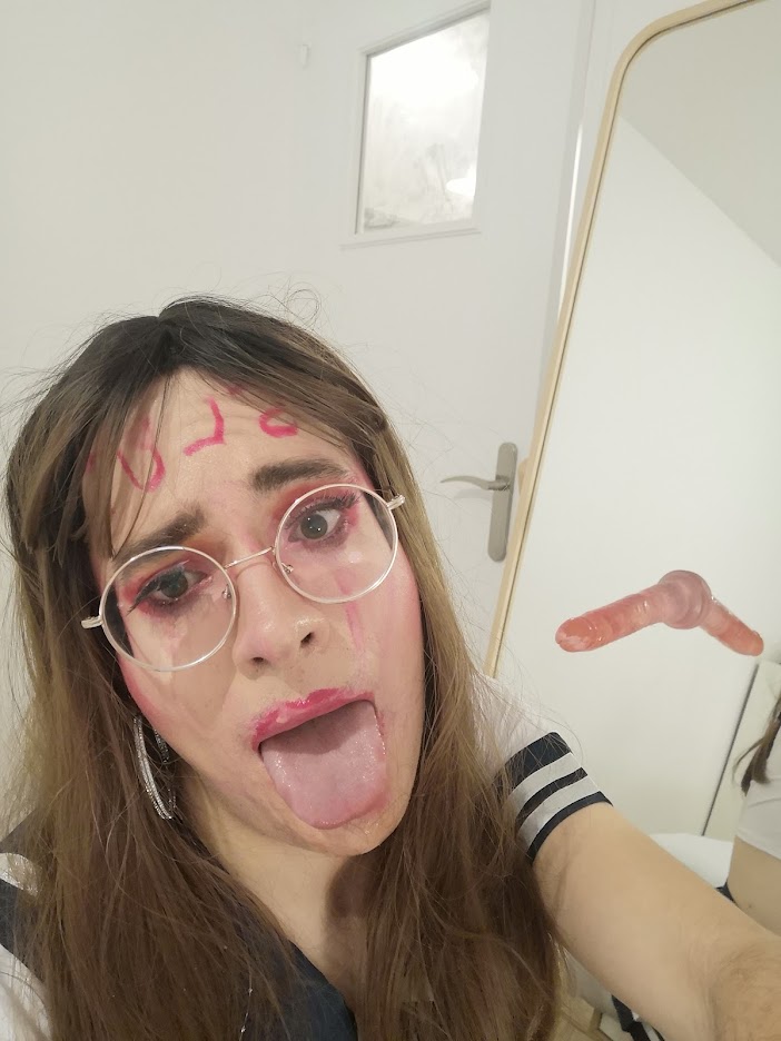 AngelePassion – Dumb sl*t exposed forver