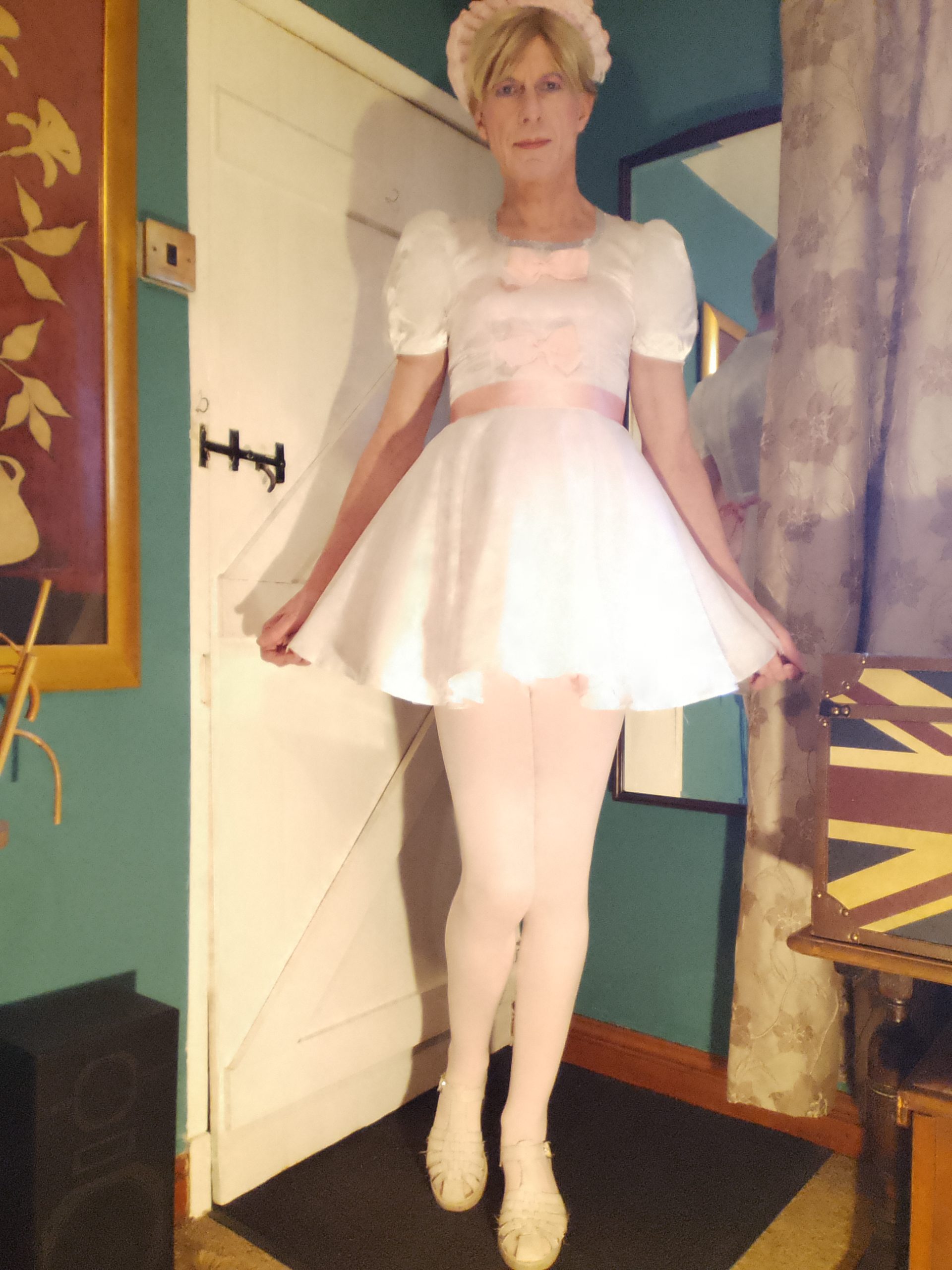 Sissy cynthia, oh dear, what have I done?