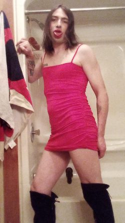 Jenny kisses – Free use sissy jenny