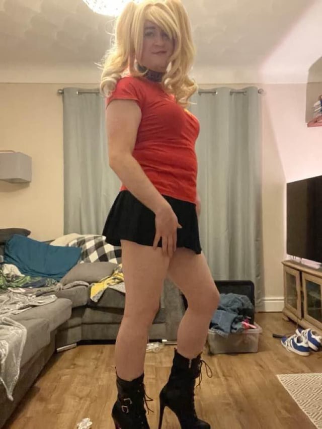 Same post on sissy.fun – double the risk!