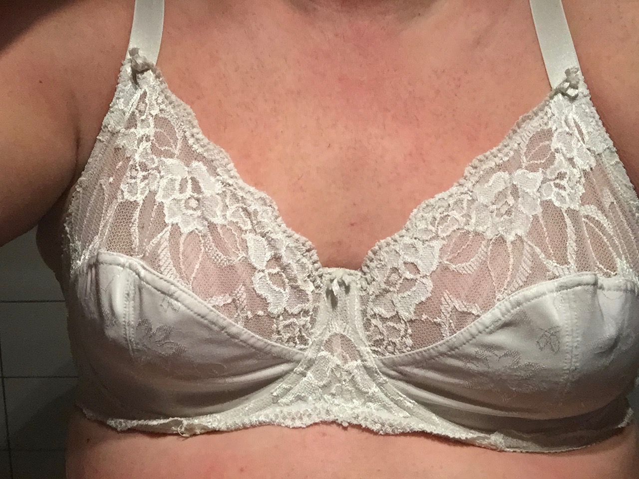 Sklave Rene und Schwuchtel