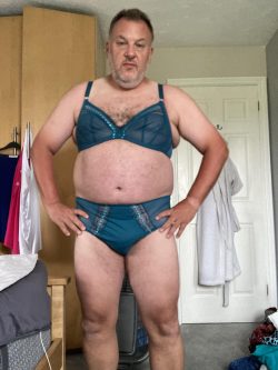 Cross dressing sissy