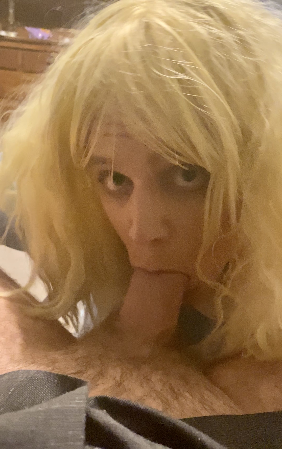 Sissy cocksucker Walker Griffin exposed