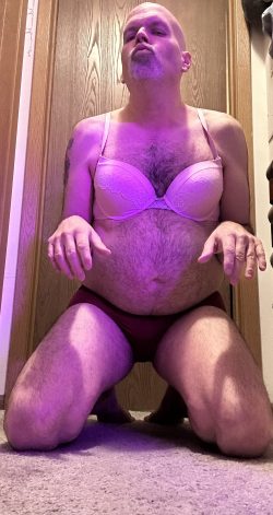 Jeffrey Henry craves to be outed asap :)