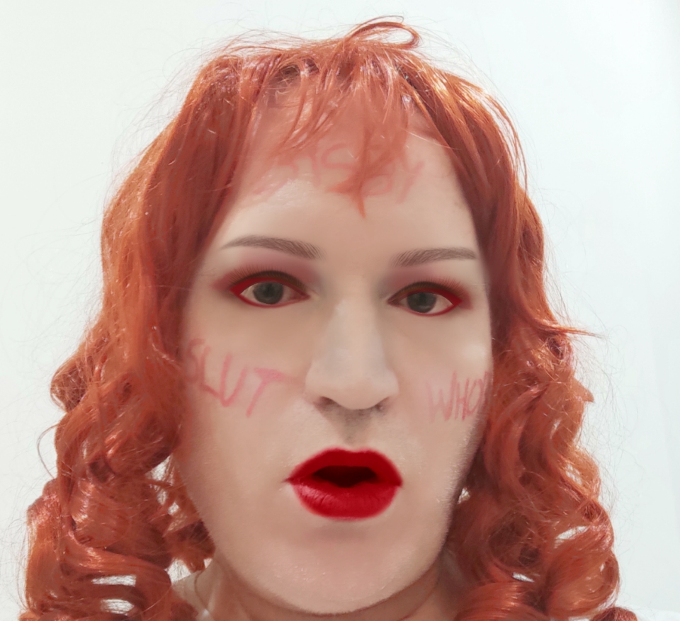 SarahZoccola Fuckdollsissy exposed
