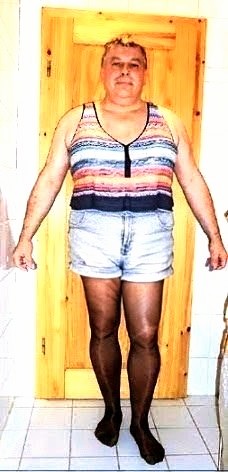 ~ Sissy in nylons pantyhose exposed