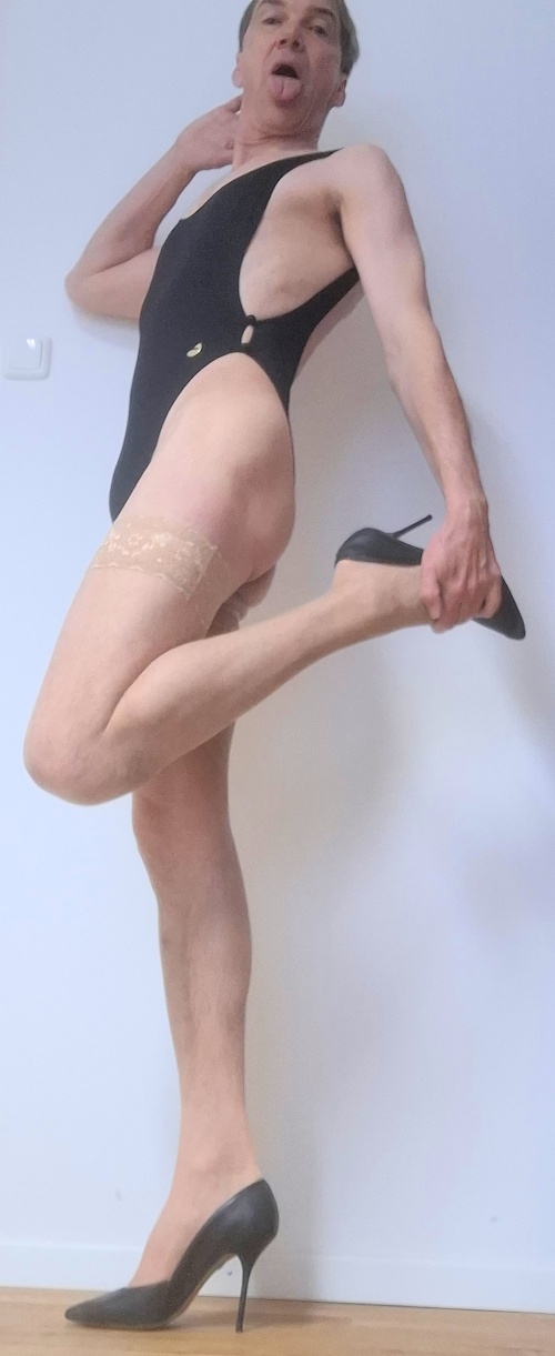 f*gwalt – bathing suit