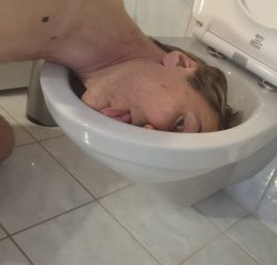 f*gwalt – where he belongs