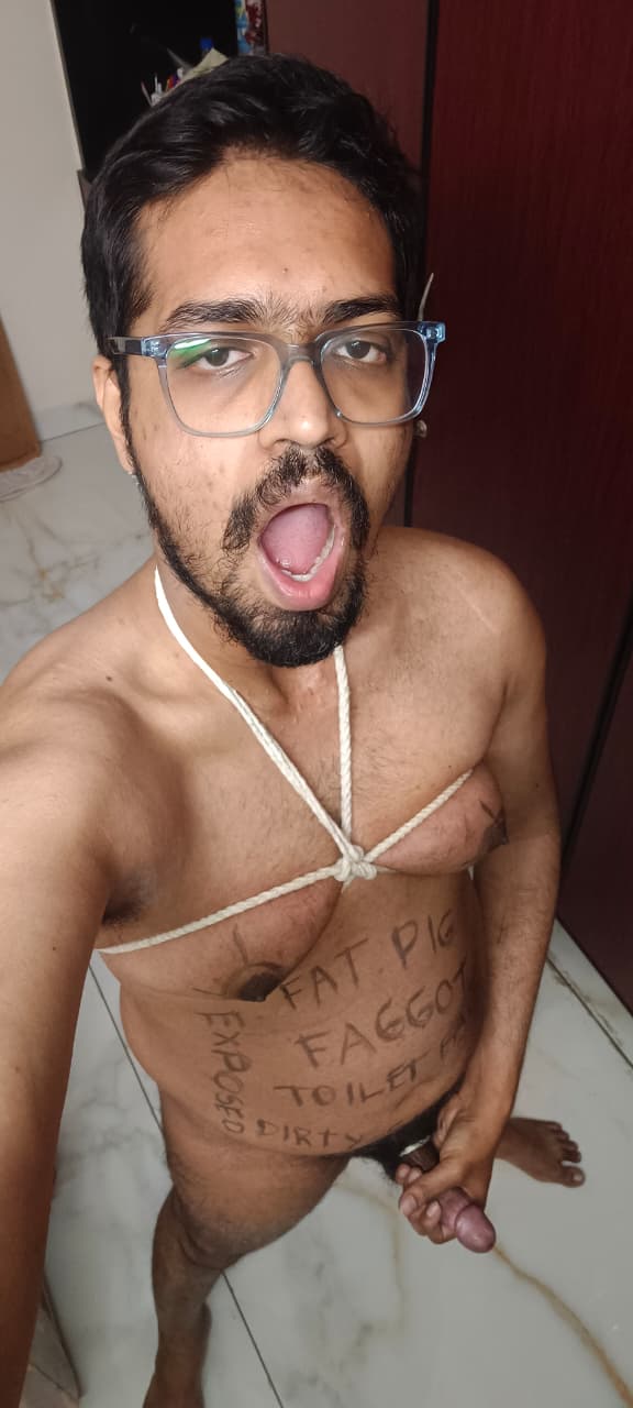 Indian Sissy f*ggot Ankith – Ugly trashy Indian f*ggot Ankith Exposed completely