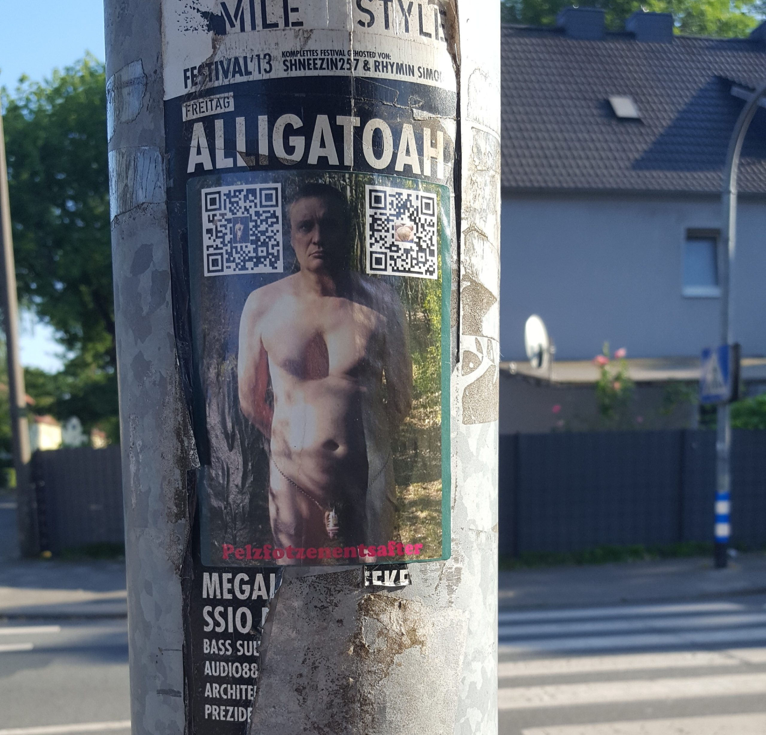 Fotzenentsafter – The public wh*re