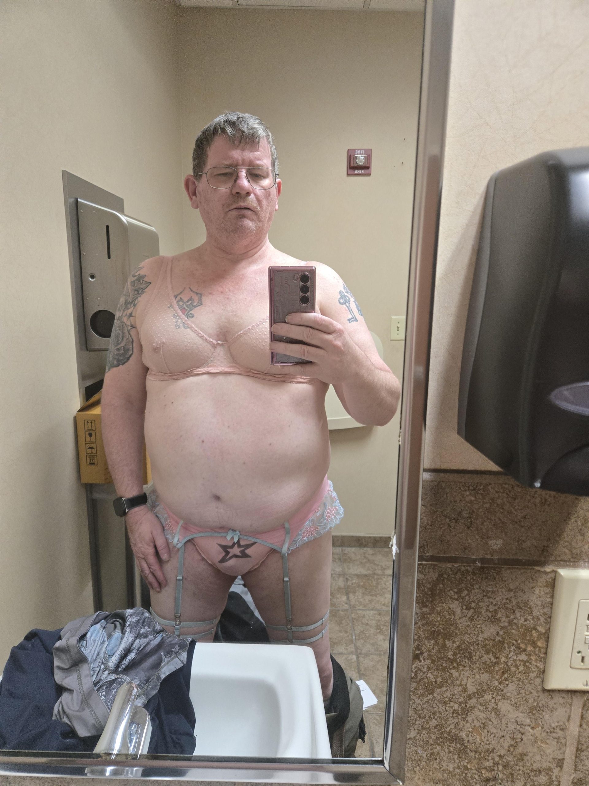 Bully me and call me a sissy f*ggot