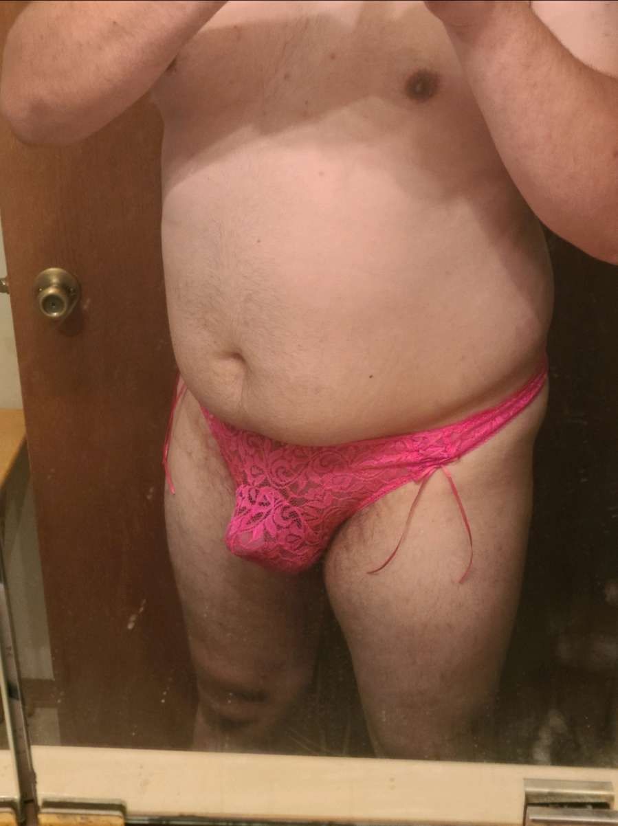 ~ Sissy loves her clothes