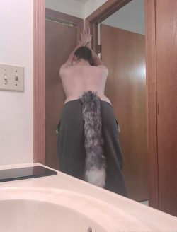 Sissy loves her tails