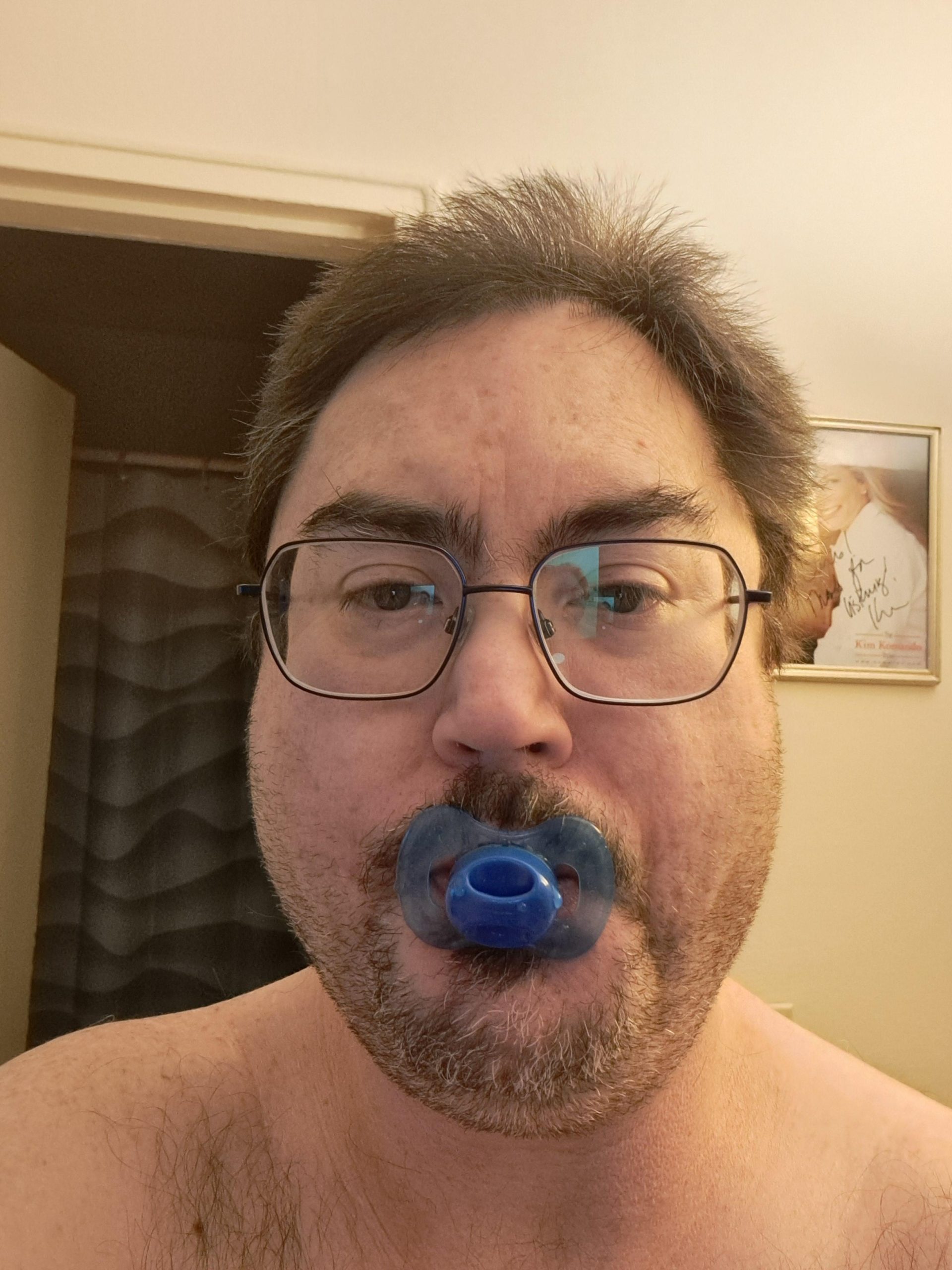 Adult with a baby  sized weewee