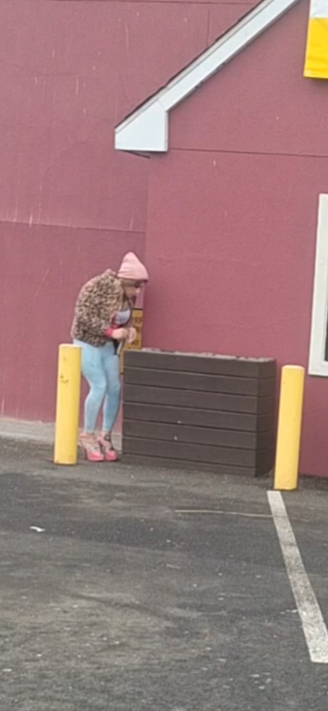 Sissy wh*re exposed in philly!