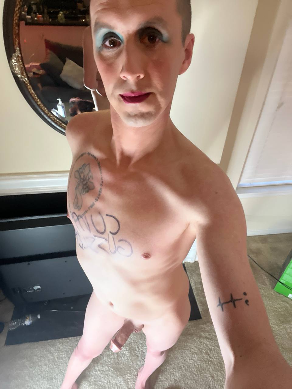 sl*tty wh*re available