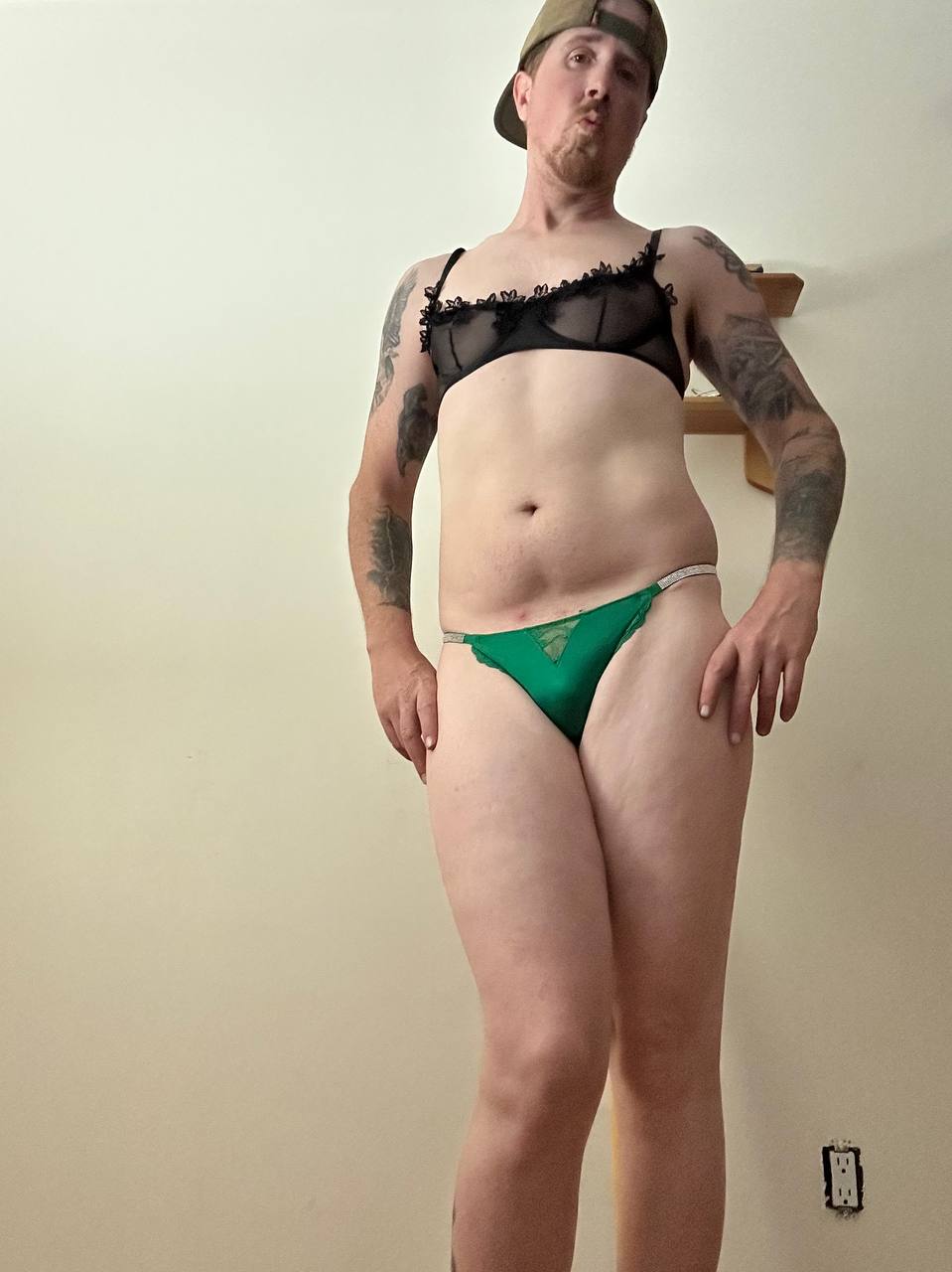 I want to experience a sissygasm..