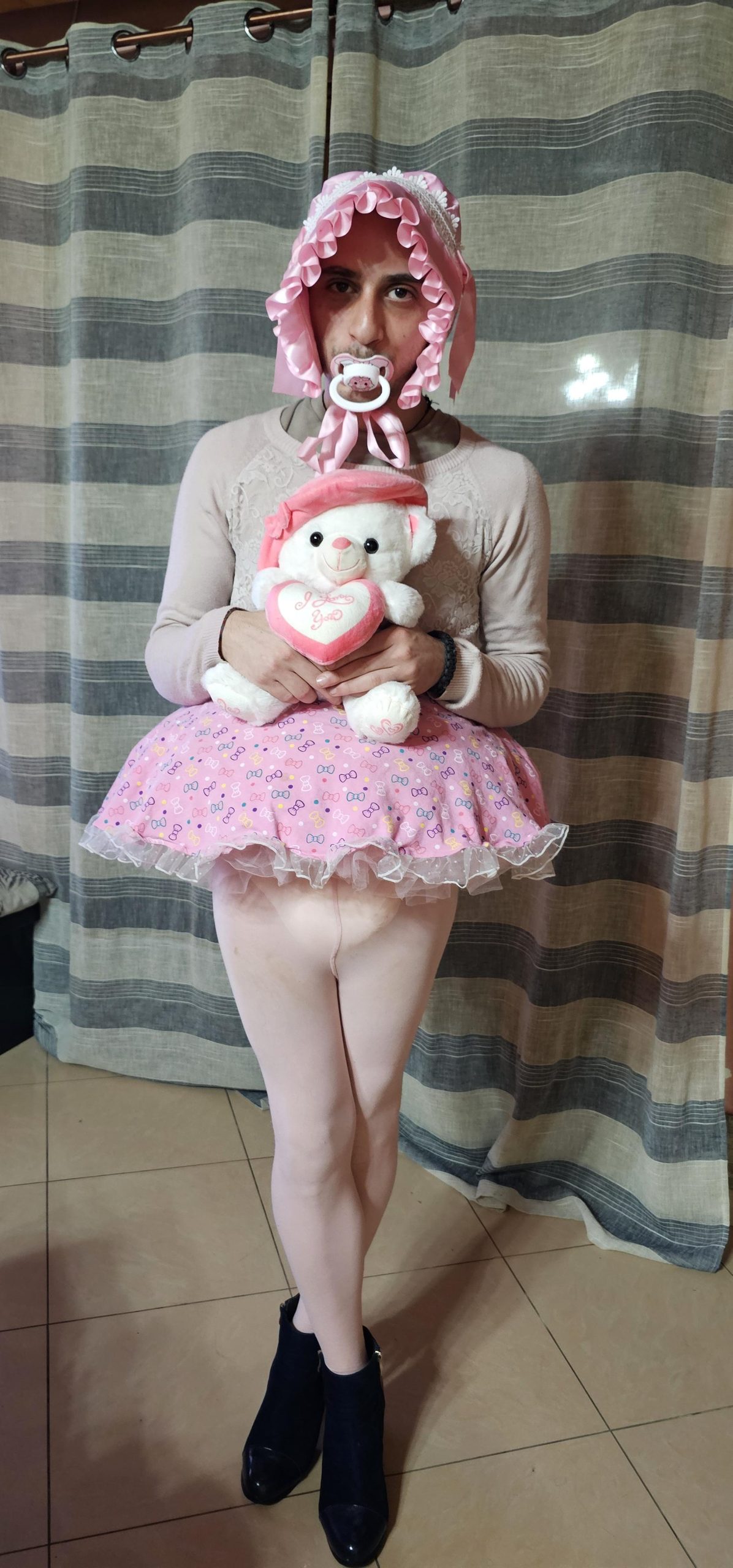 Diaper Sissy Exposed for Life