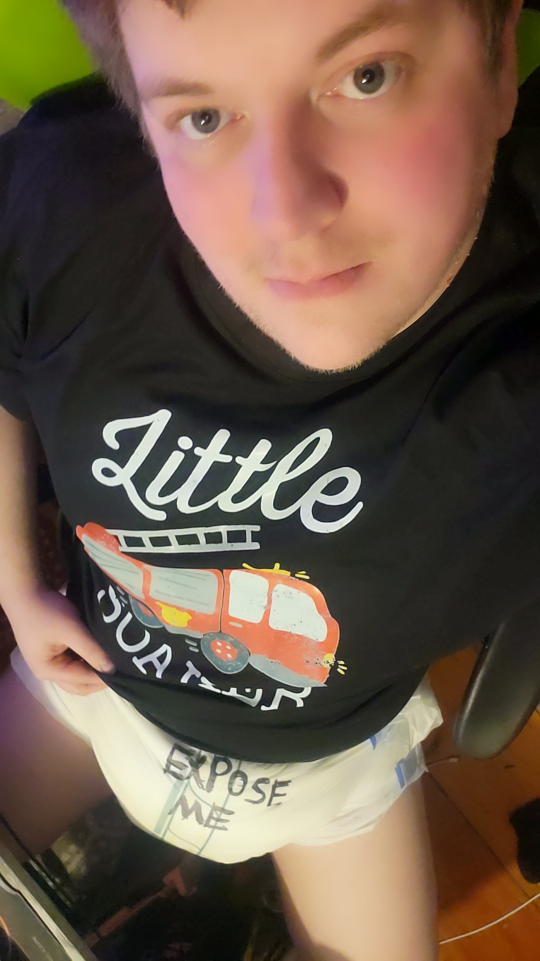 Exposed diaper loser