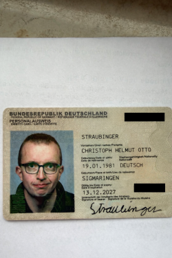 f*gott Christoph Straubinger Nude