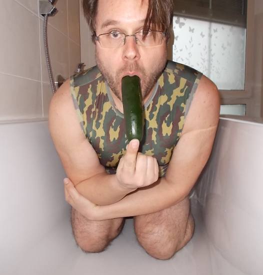 sl*t looking to be exposed each day more