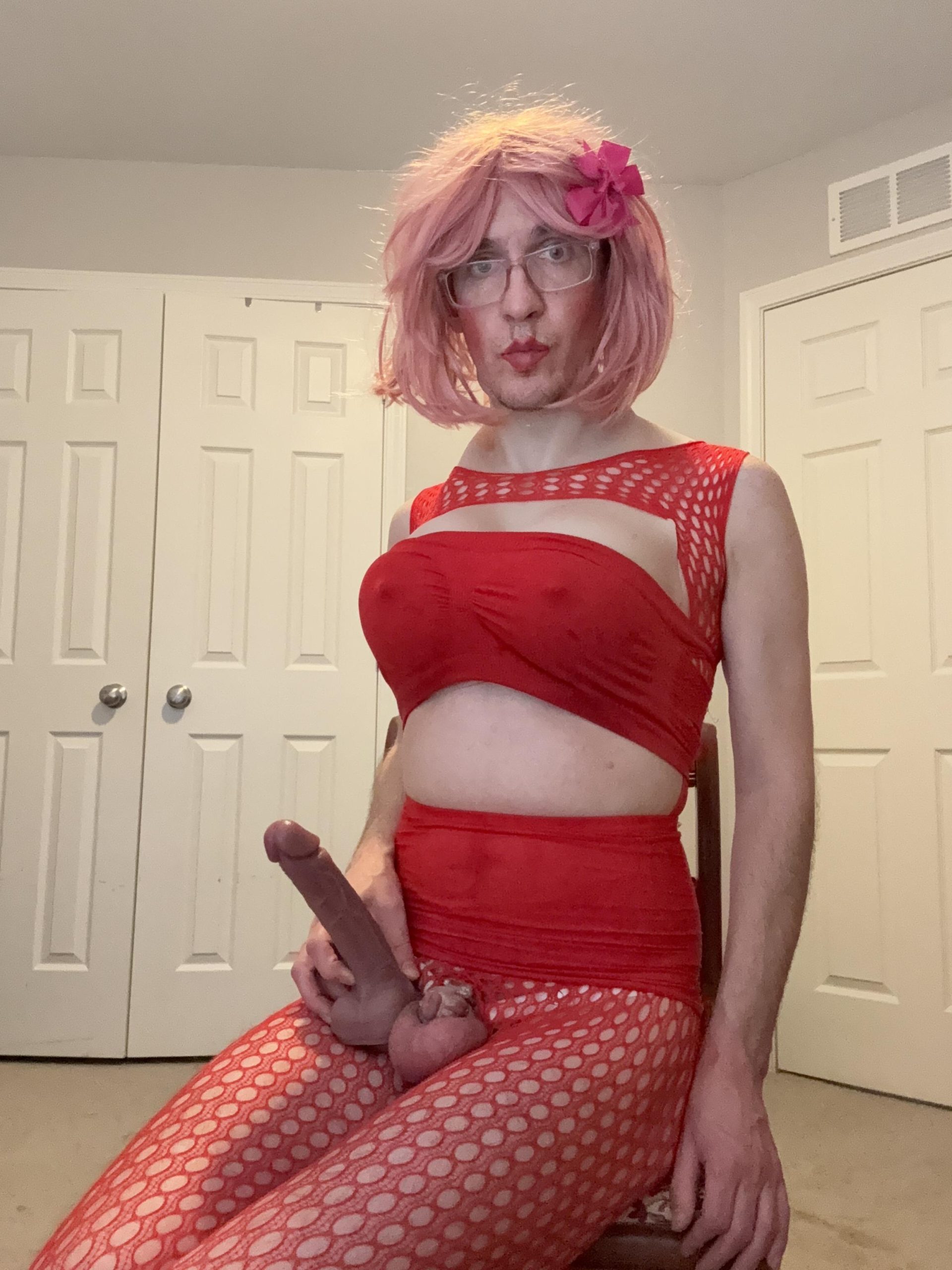 Sissy sl*t Victoria Exposed!