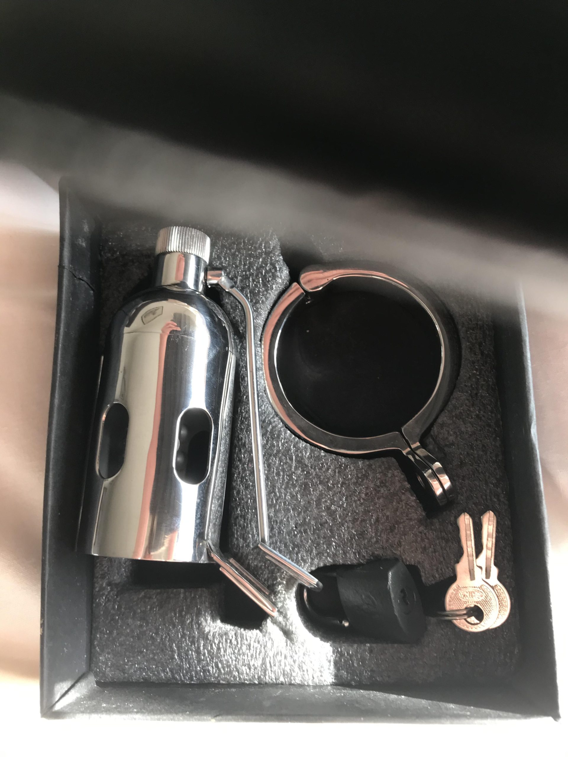 Collared slave for humiliation and comments