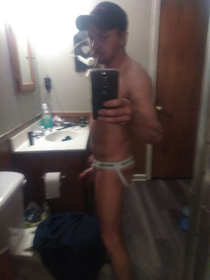 f*g billy langston please expose my tiny cock everyone needs to know