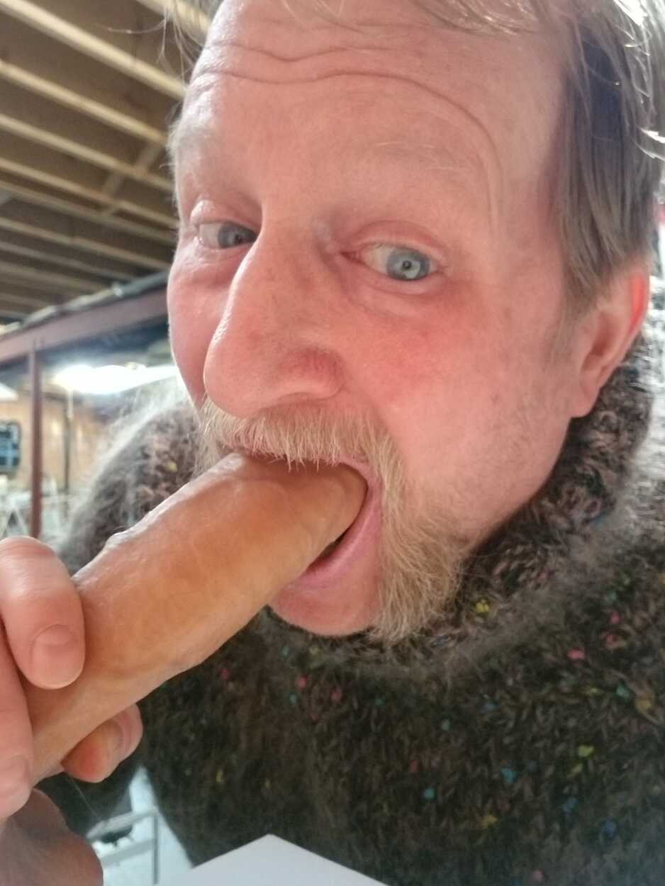 Damian’s Sissy Samantha