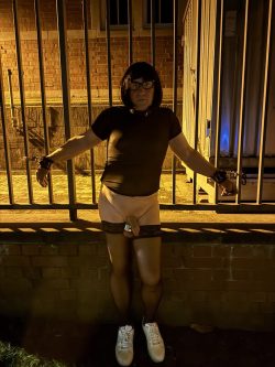 web-sl*t Luke Farian