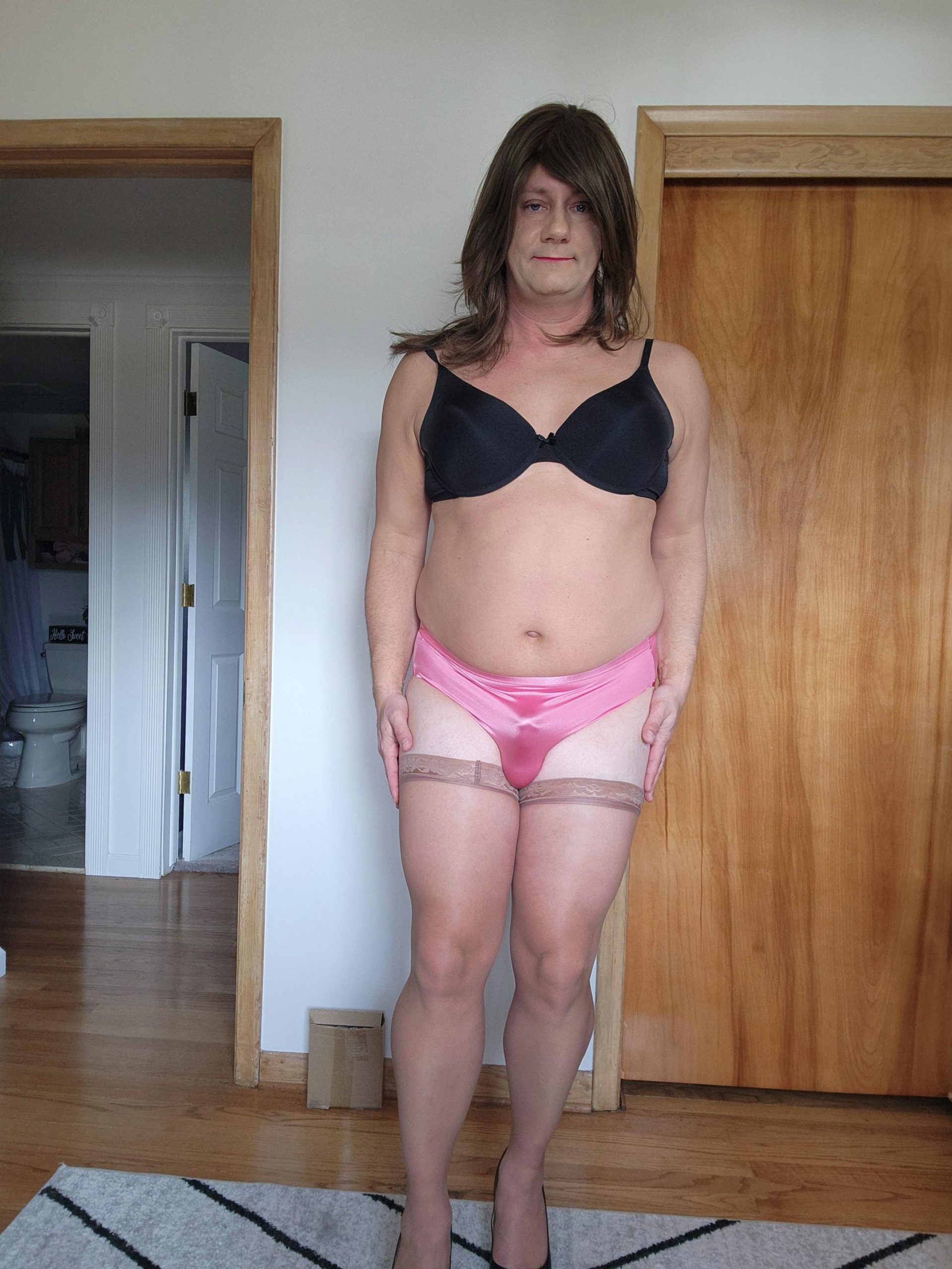 Jess Evans – I need a boyfriend