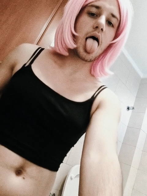 Sissyf*ggot from Greece