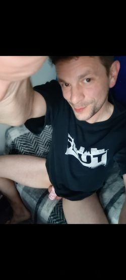 SissyPantyBoy Exposed!