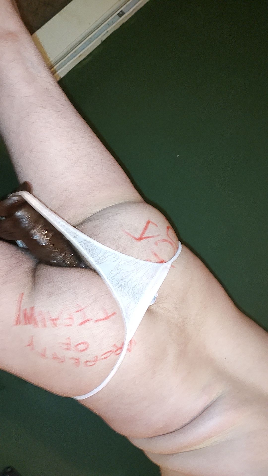 This wh*re’s name is Timothy D.