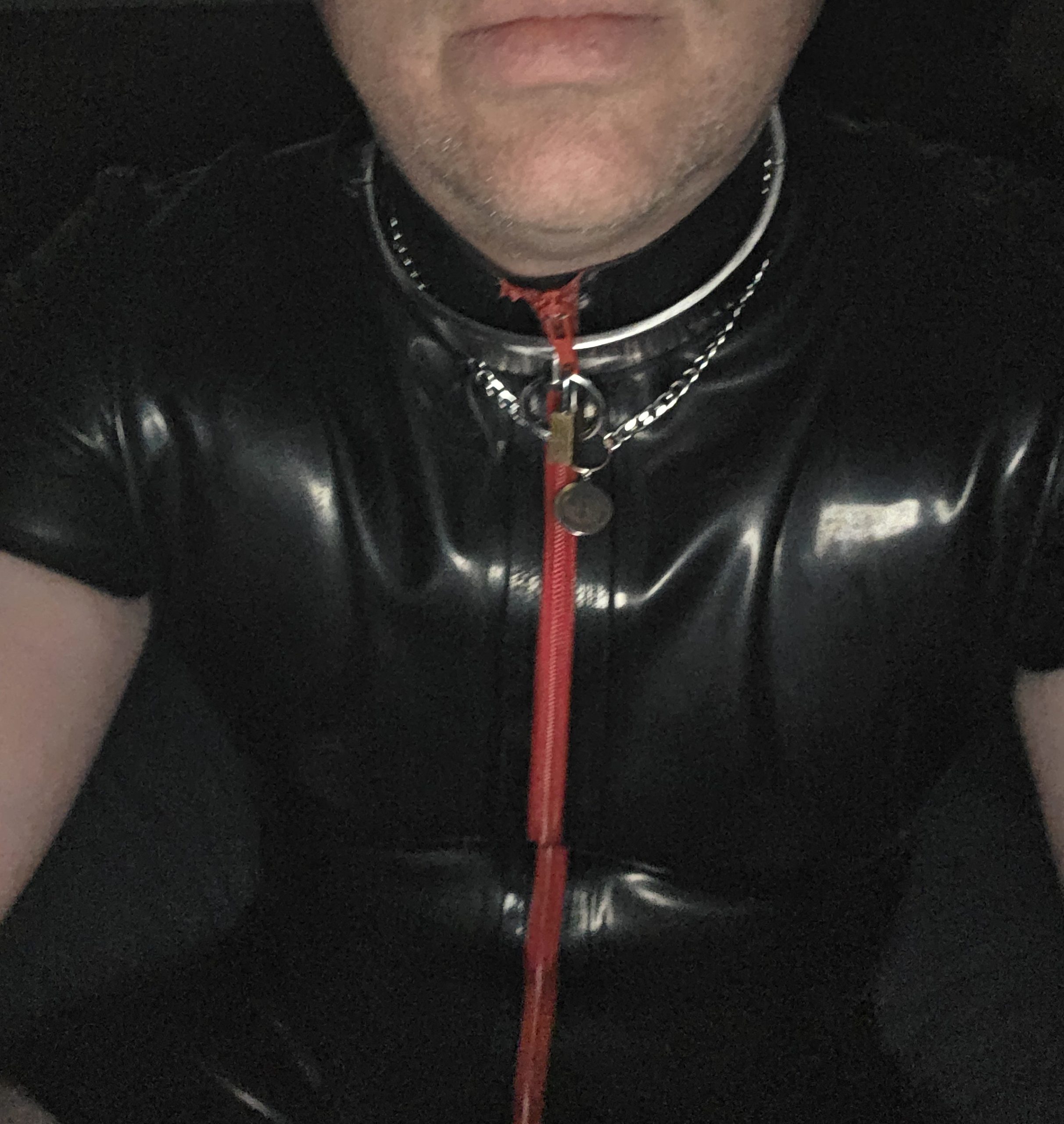 Roulf Beck – Latex submissive