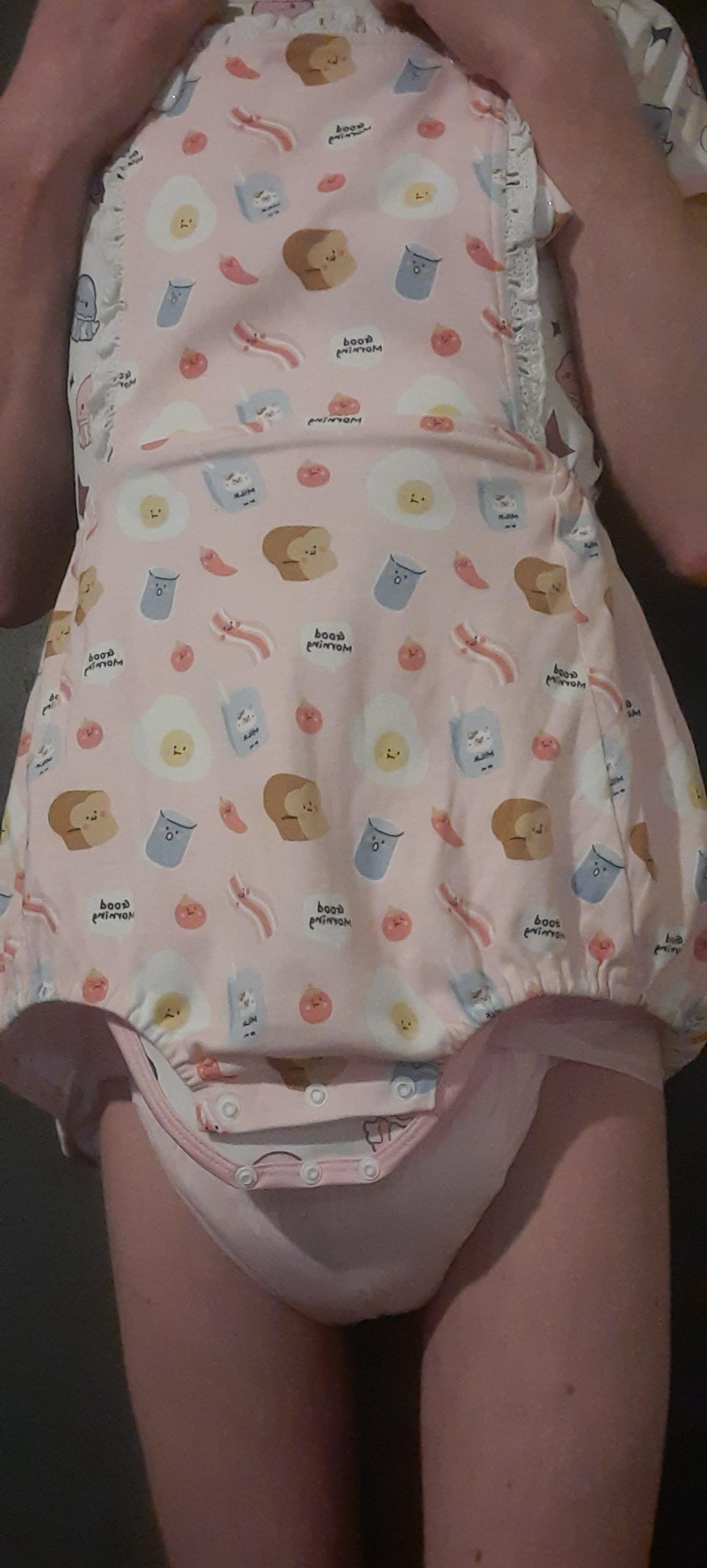 Megancd diaper lover  – Can’t help myself