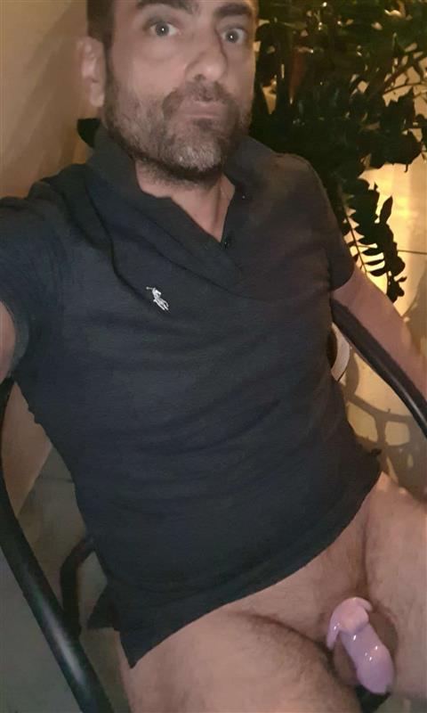 So high i cant help exposing myself