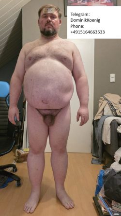 Slave Dominik to show himself