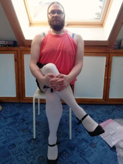 3 comments = 1 new pic