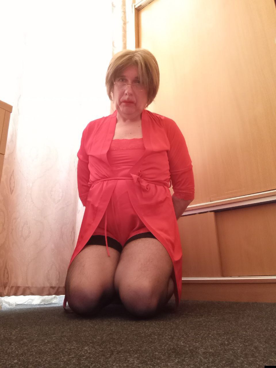 ~ Пидовка вафлистка Оля